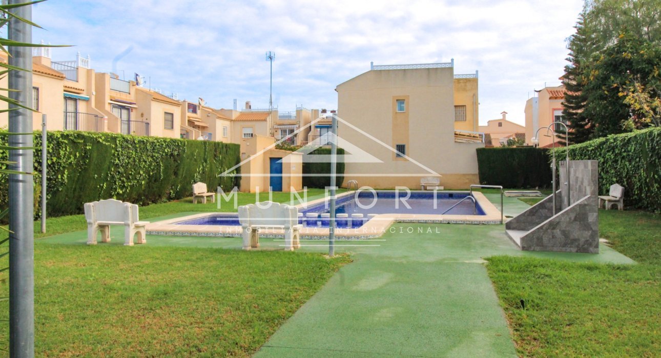 Herverkoop - Bungalows -
Torrevieja - El Chaparral - Torrevieja