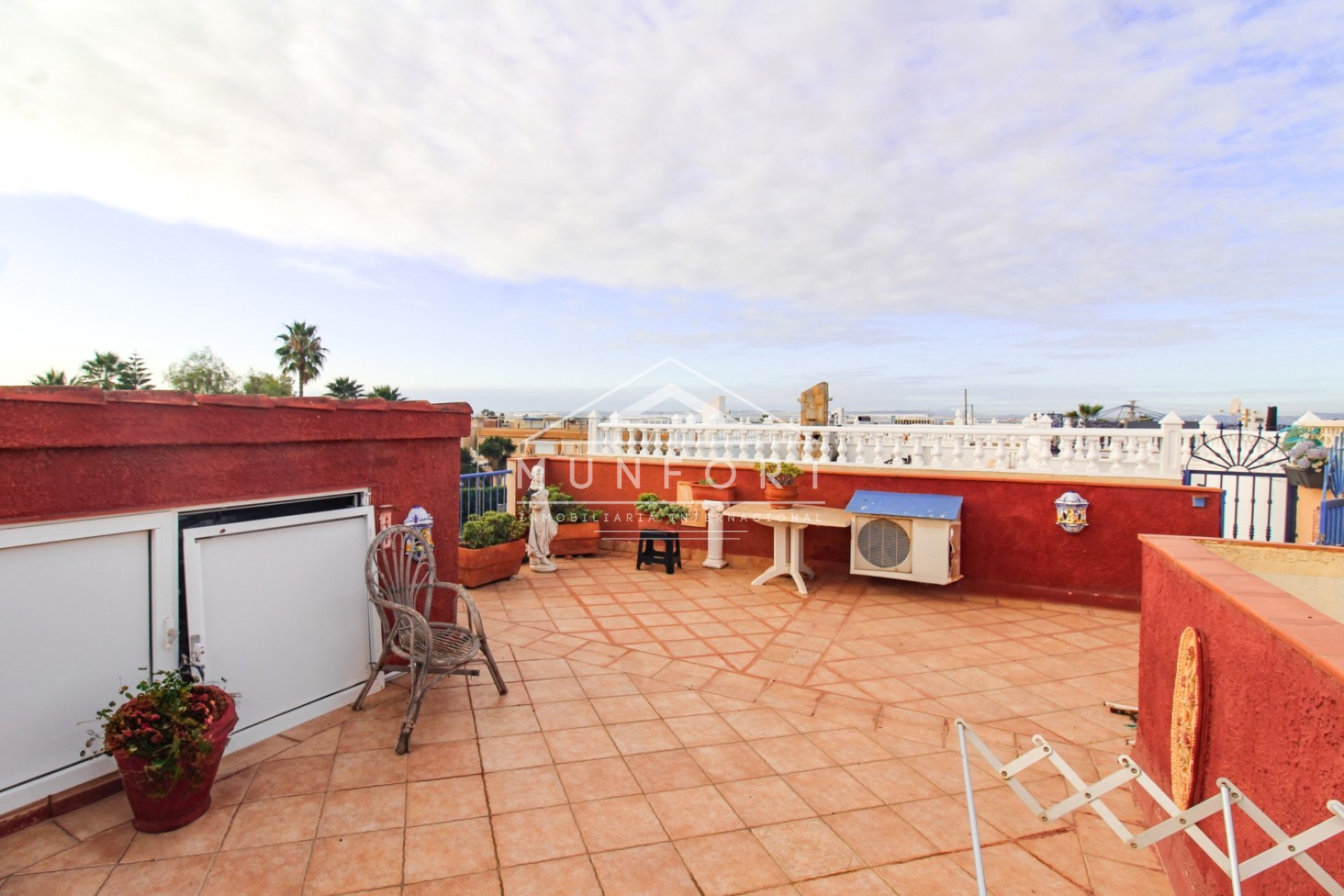 Herverkoop - Bungalows -
Torrevieja - El Chaparral - Torrevieja