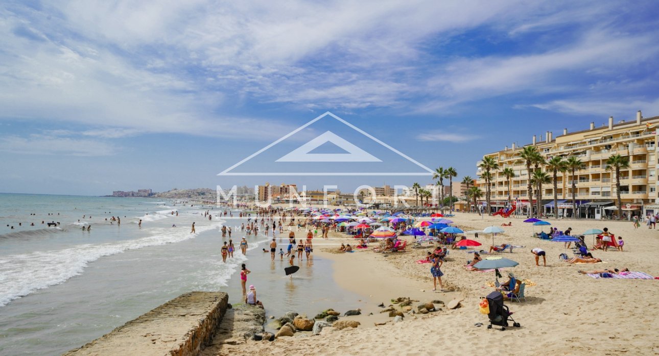 Herverkoop - Bungalows -
Torrevieja - La Mata - Torrevieja