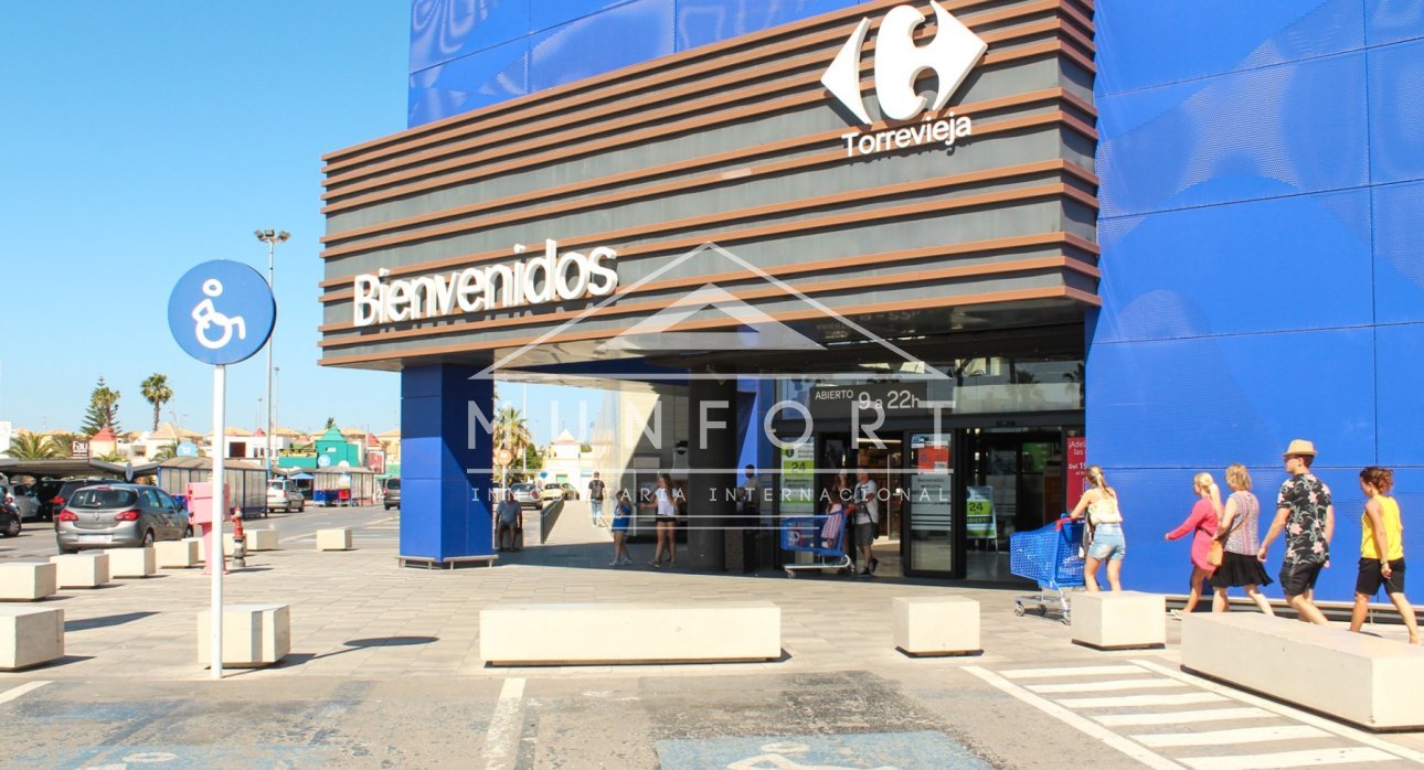 Herverkoop - Bungalows -
Torrevieja - La Mata - Torrevieja