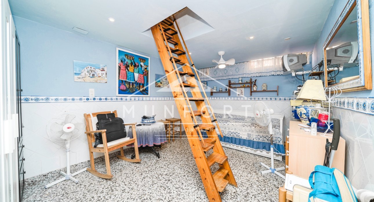 Herverkoop - Bungalows -
Torrevieja - La Mata - Torrevieja