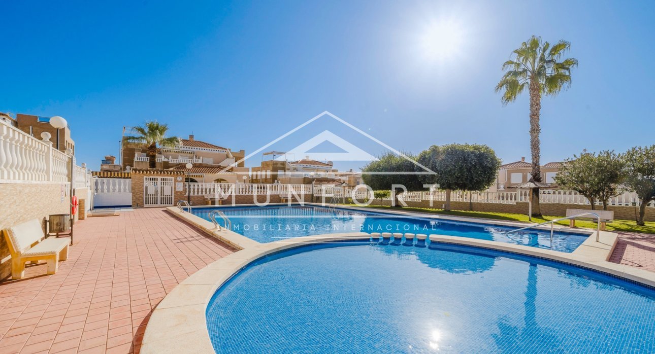 Herverkoop - Bungalows -
Torrevieja - La Mata - Torrevieja