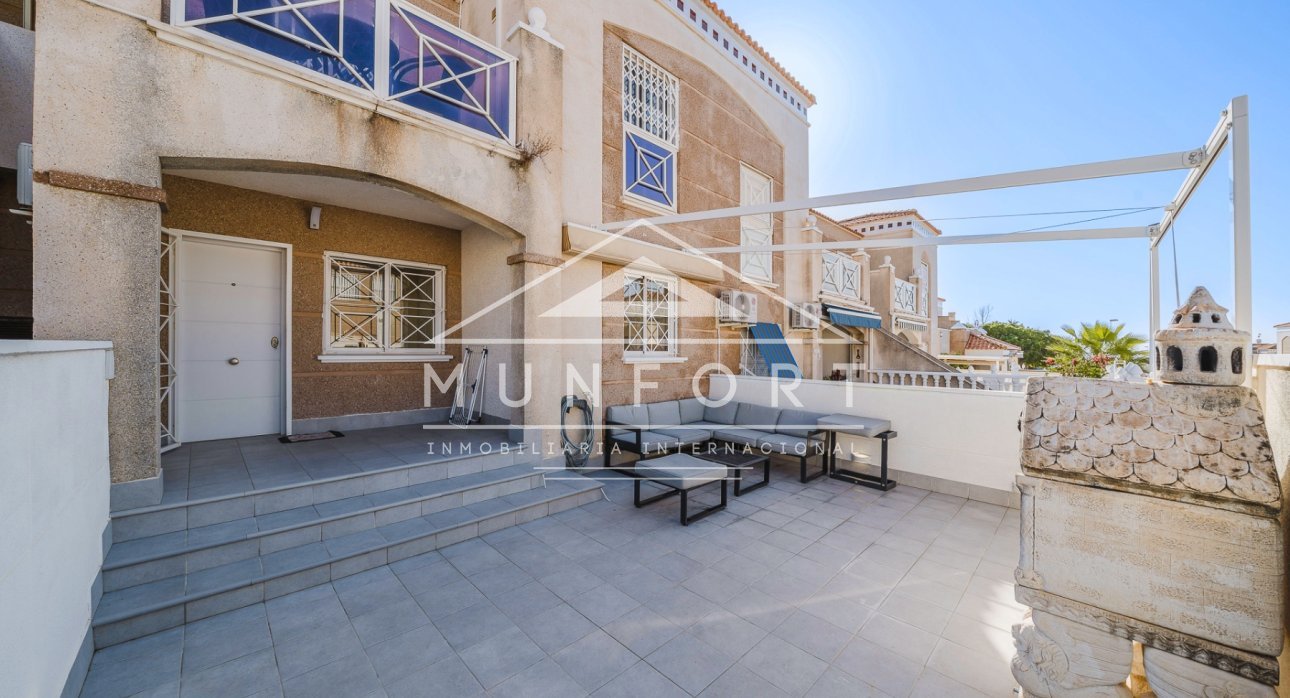 Herverkoop - Bungalows -
Torrevieja - La Mata - Torrevieja