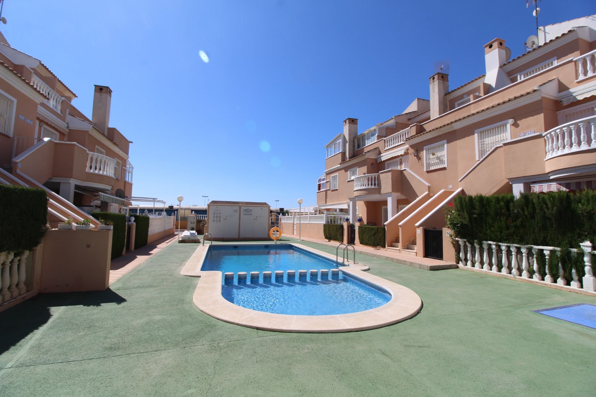 Herverkoop - Bungalows -
Torrevieja - La Veleta - Torrevieja