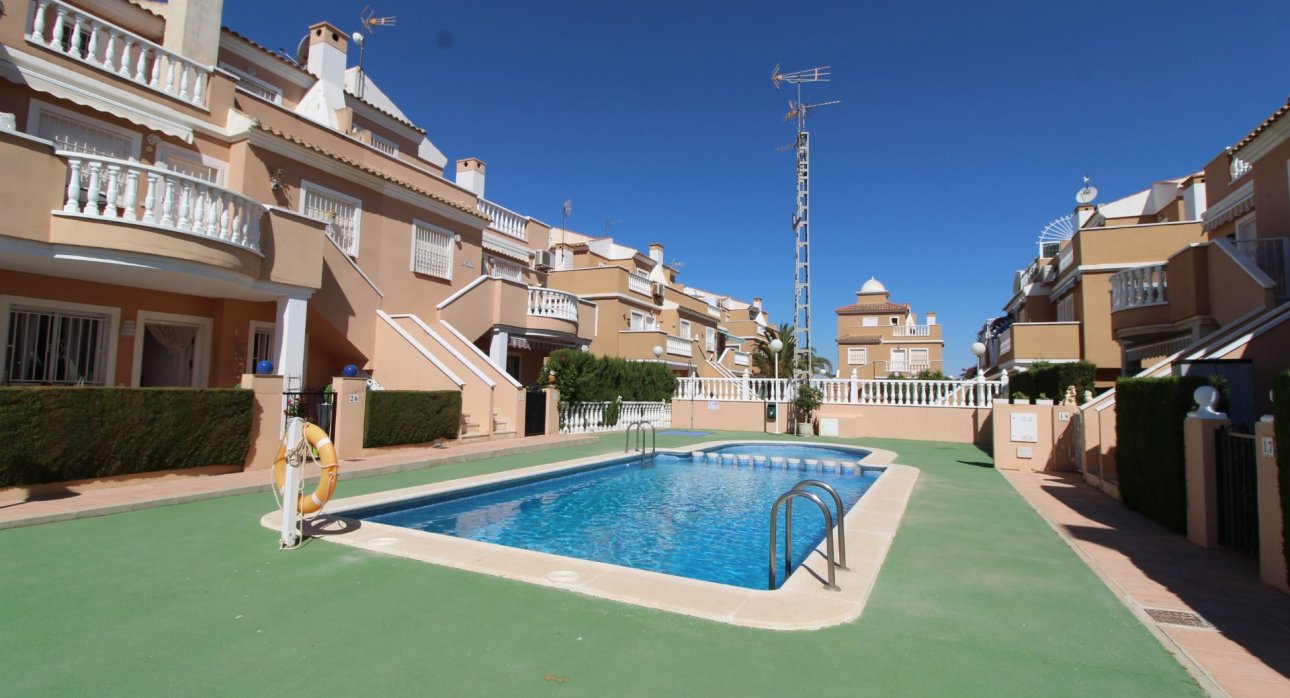 Herverkoop - Bungalows -
Torrevieja - La Veleta - Torrevieja