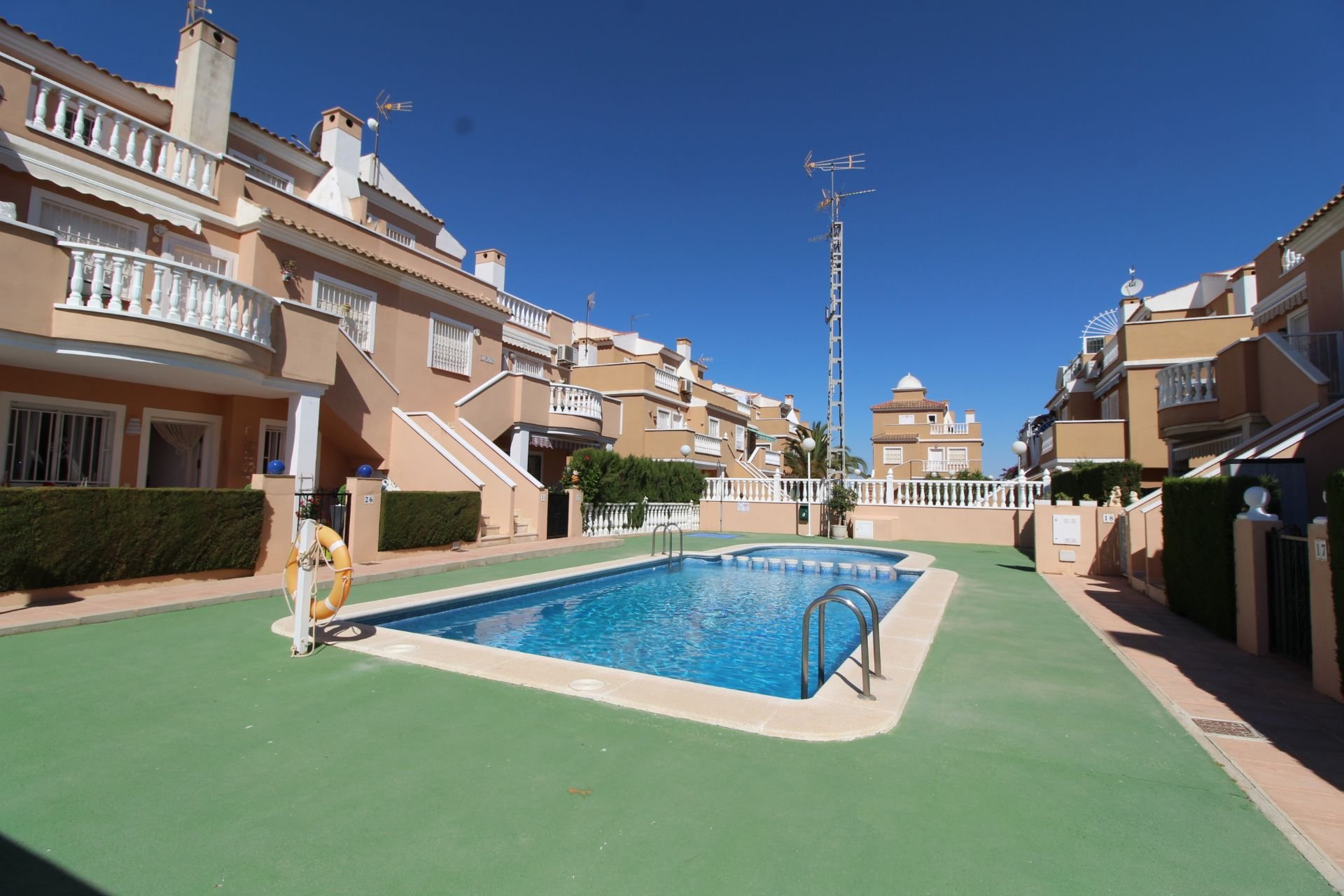 Herverkoop - Bungalows -
Torrevieja - La Veleta - Torrevieja