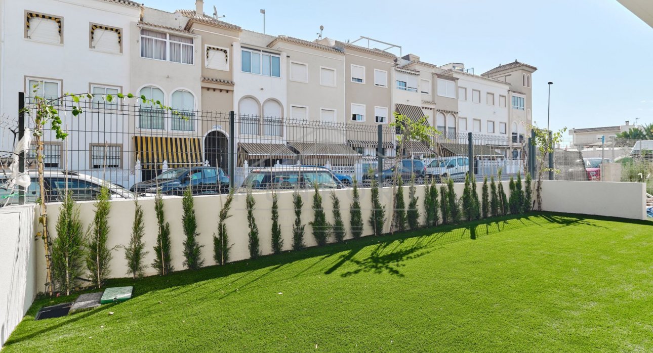 Herverkoop - Bungalows -
Torrevieja - La Veleta - Torrevieja