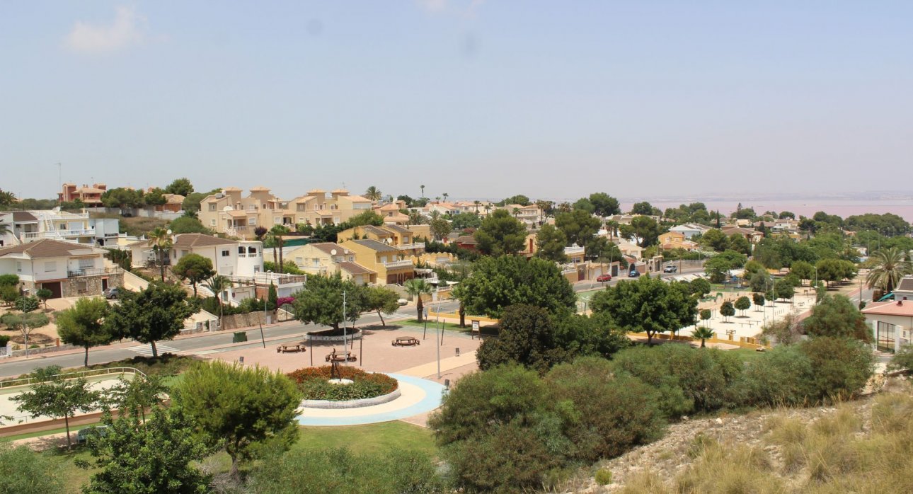 Herverkoop - Bungalows -
Torrevieja - Los Balcones - Torrevieja