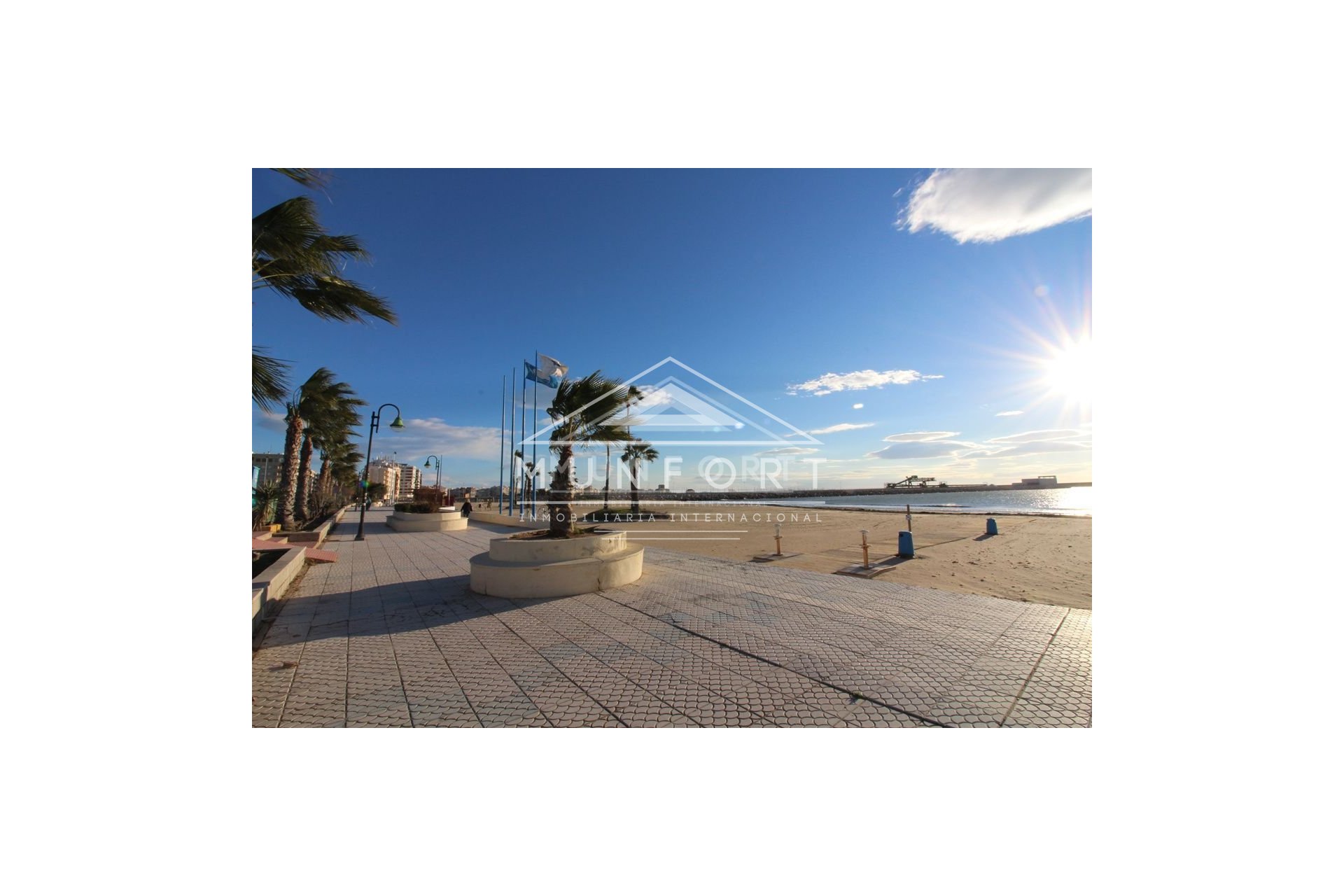 Herverkoop - Bungalows -
Torrevieja - Los Balcones