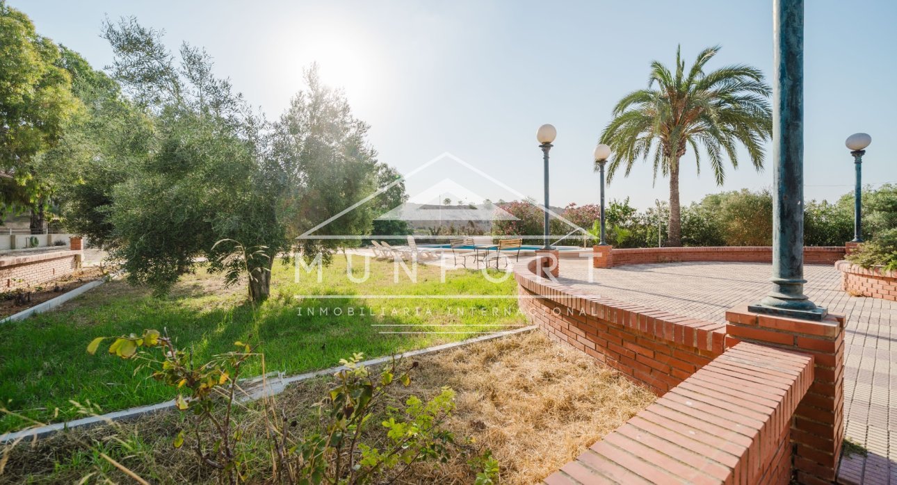 Herverkoop - Commerciële panden -
ALICANTE - Alicante