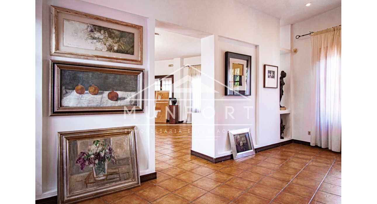 Herverkoop - Commerciële panden -
Orihuela Costa - Dehesa de Campoamor