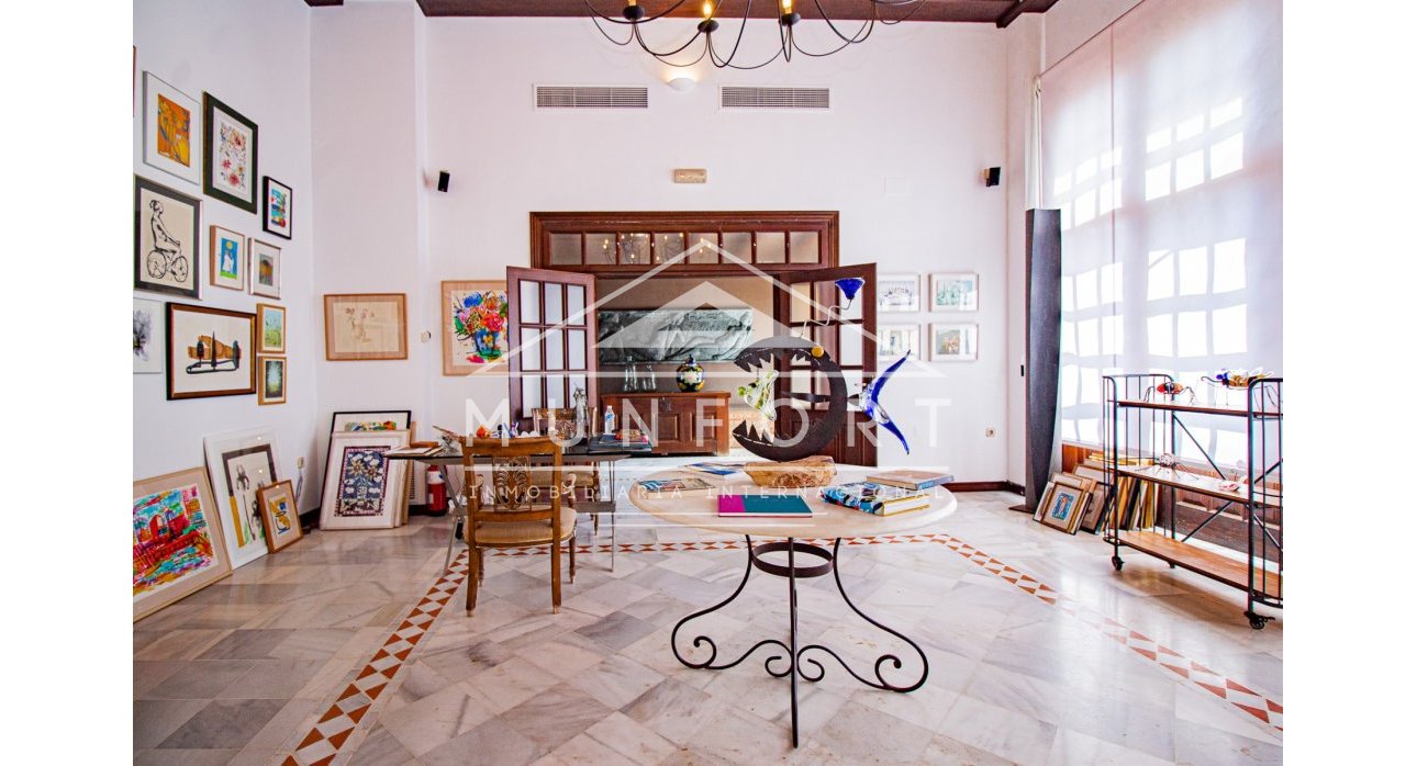 Herverkoop - Commerciële panden -
Orihuela Costa - Dehesa de Campoamor