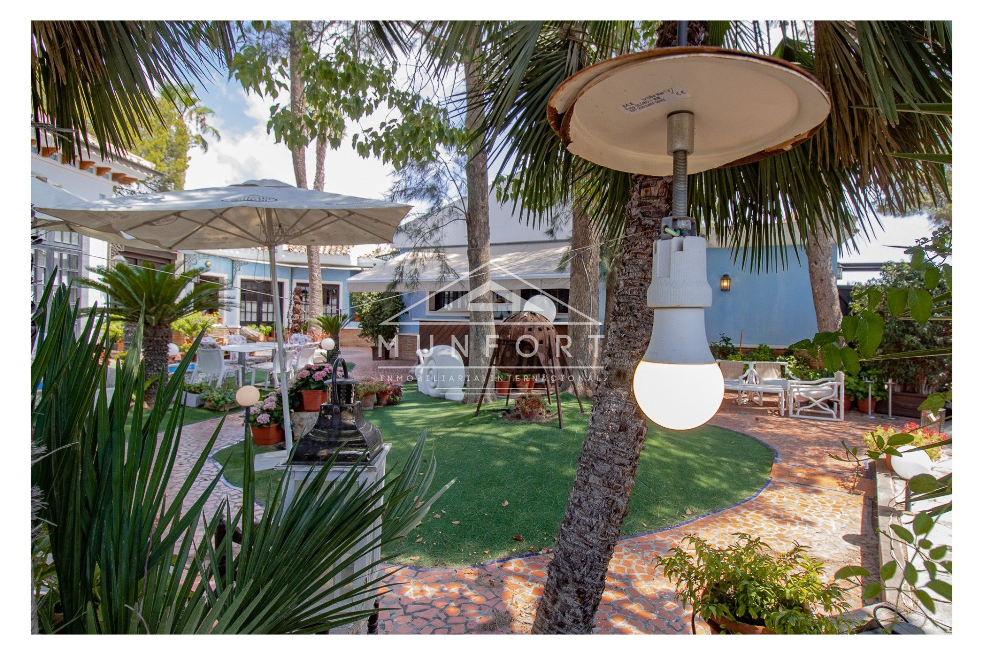 Herverkoop - Commerciële panden -
Orihuela Costa - Dehesa de Campoamor