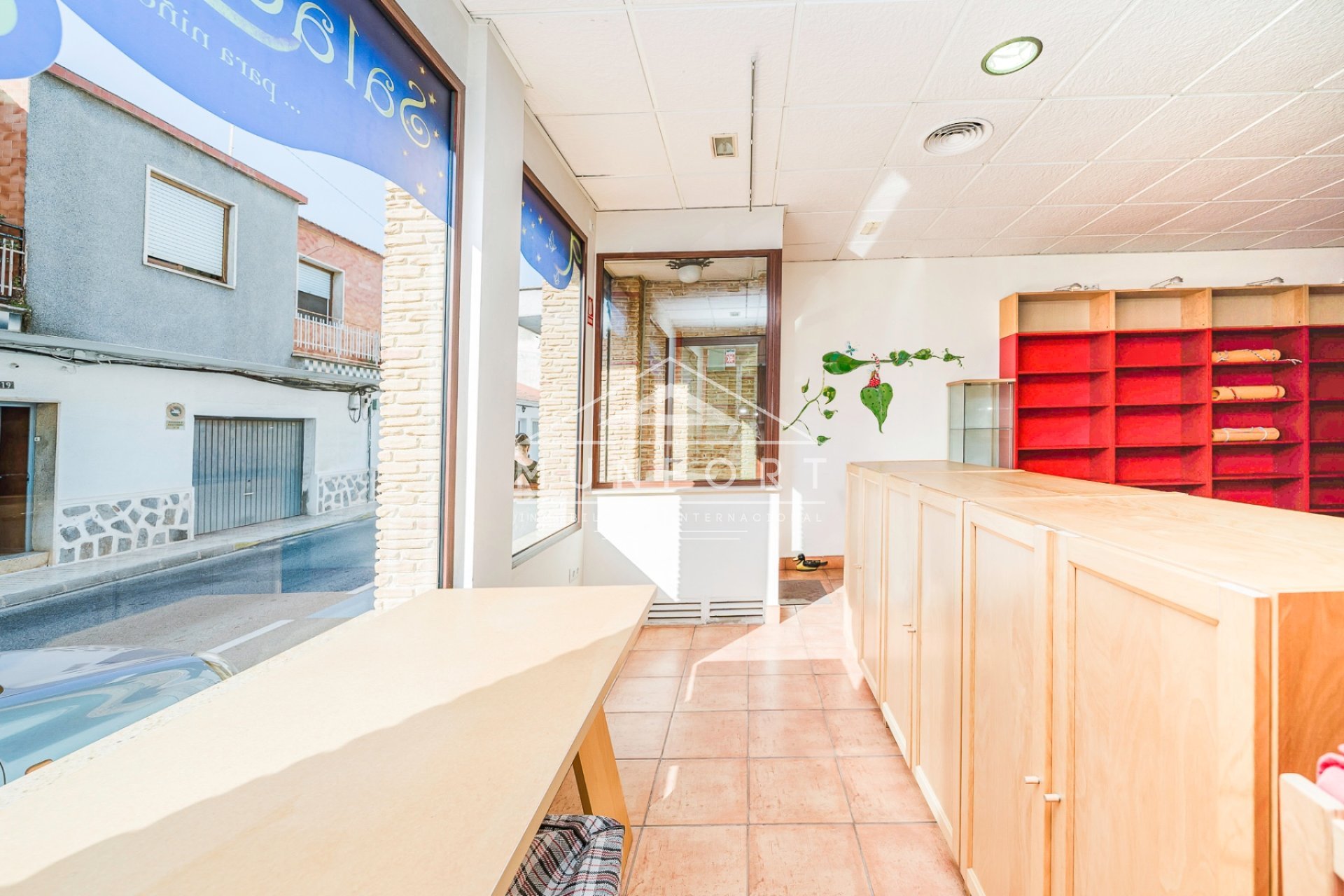 Herverkoop - Commerciële panden -
Pilar de la Horadada