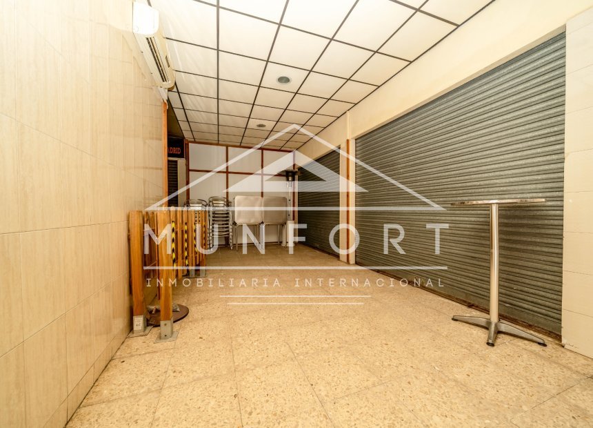 Herverkoop - Commerciële panden -
San Pedro del Pinatar