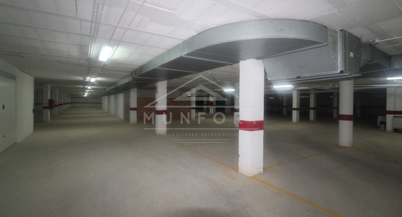 Herverkoop - Garages -
Orihuela Costa - ZENIAMAR