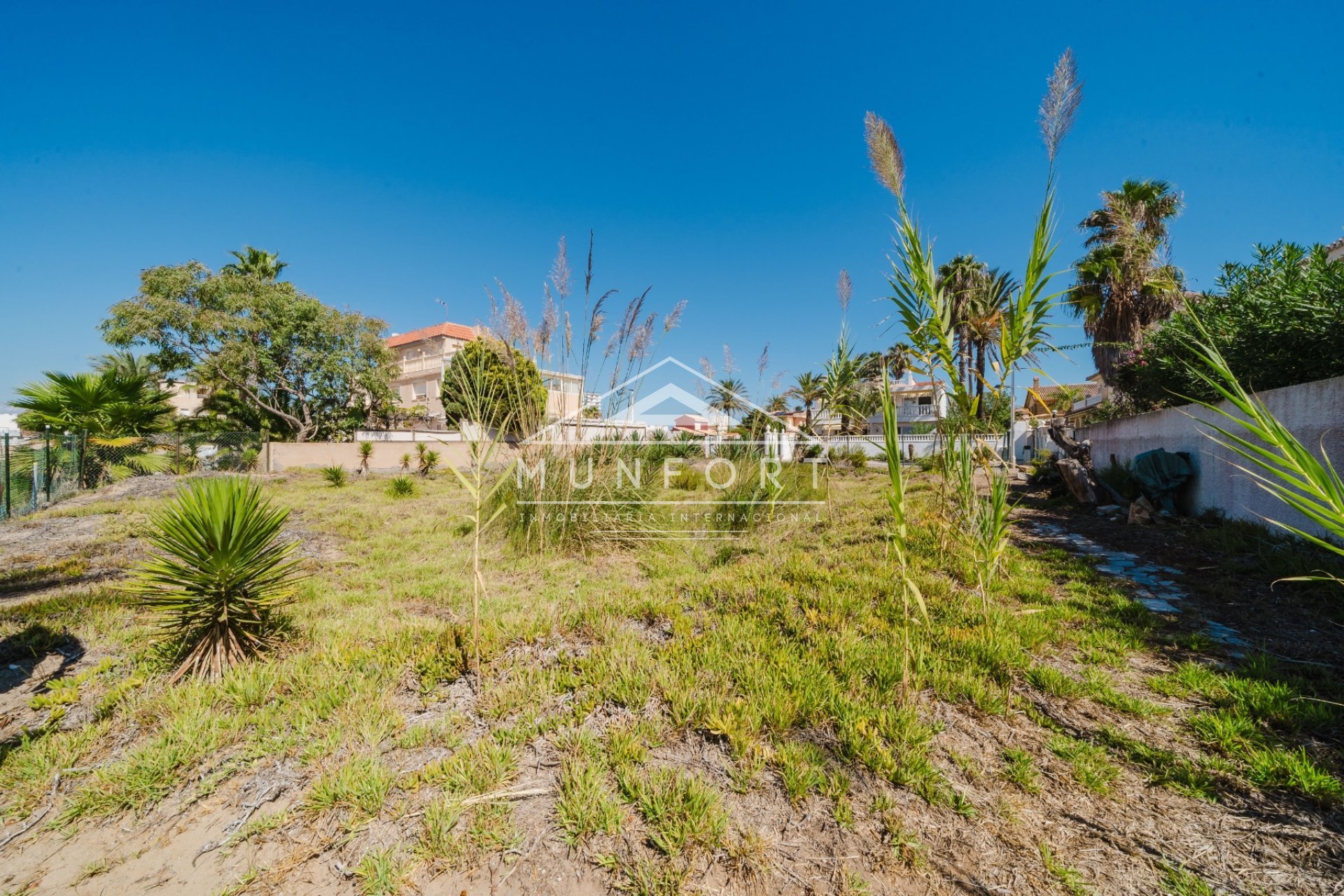 Herverkoop - Gebouw -
Cartagena - La Manga