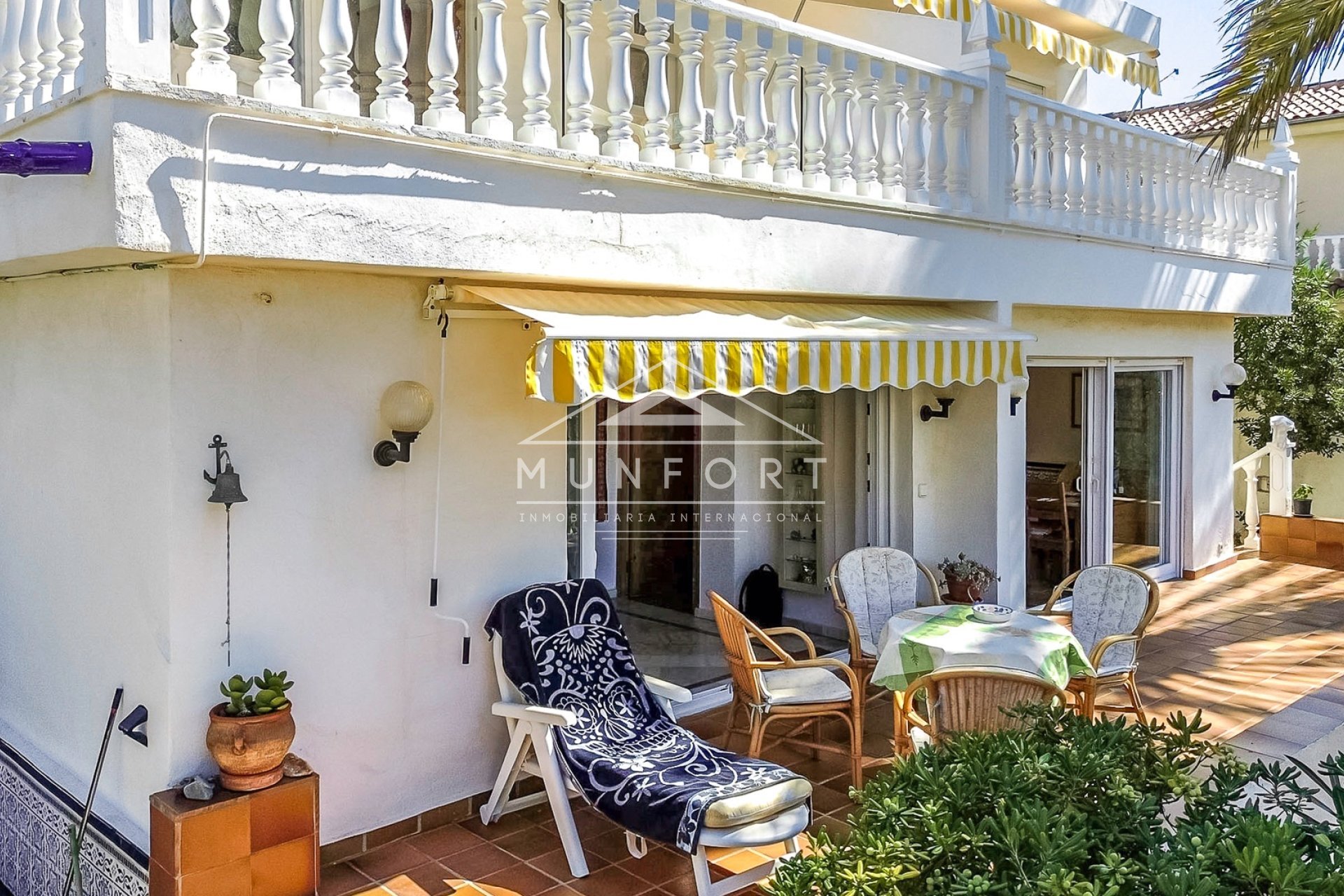 Herverkoop - Gebouw -
Cartagena - La Manga