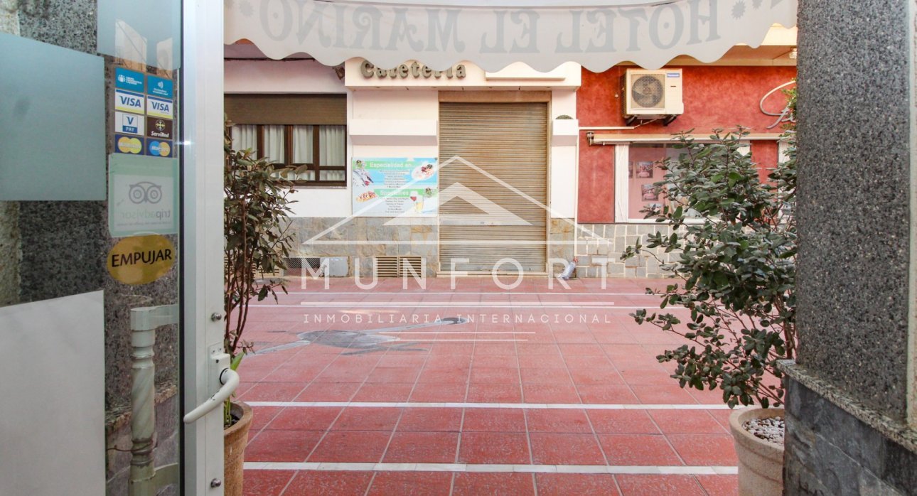 Herverkoop - Gebouw -
San Javier - Santiago de la Ribera