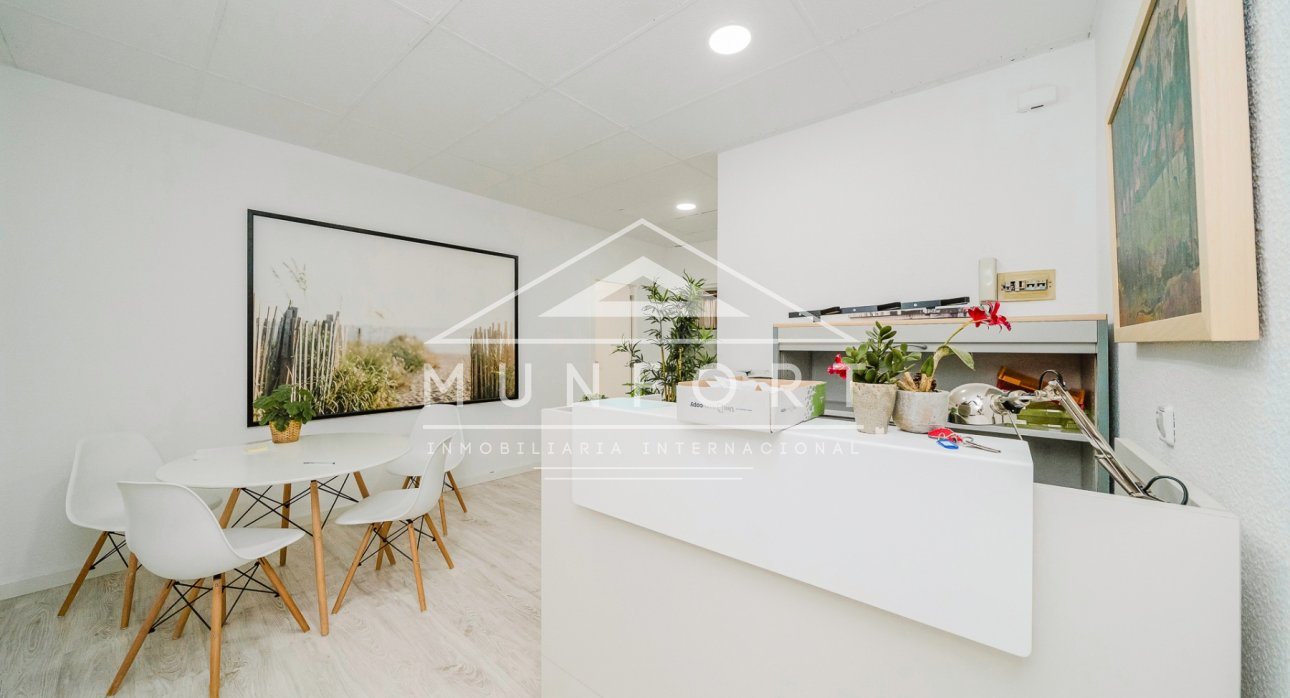 Herverkoop - Kantoren -
Murcia