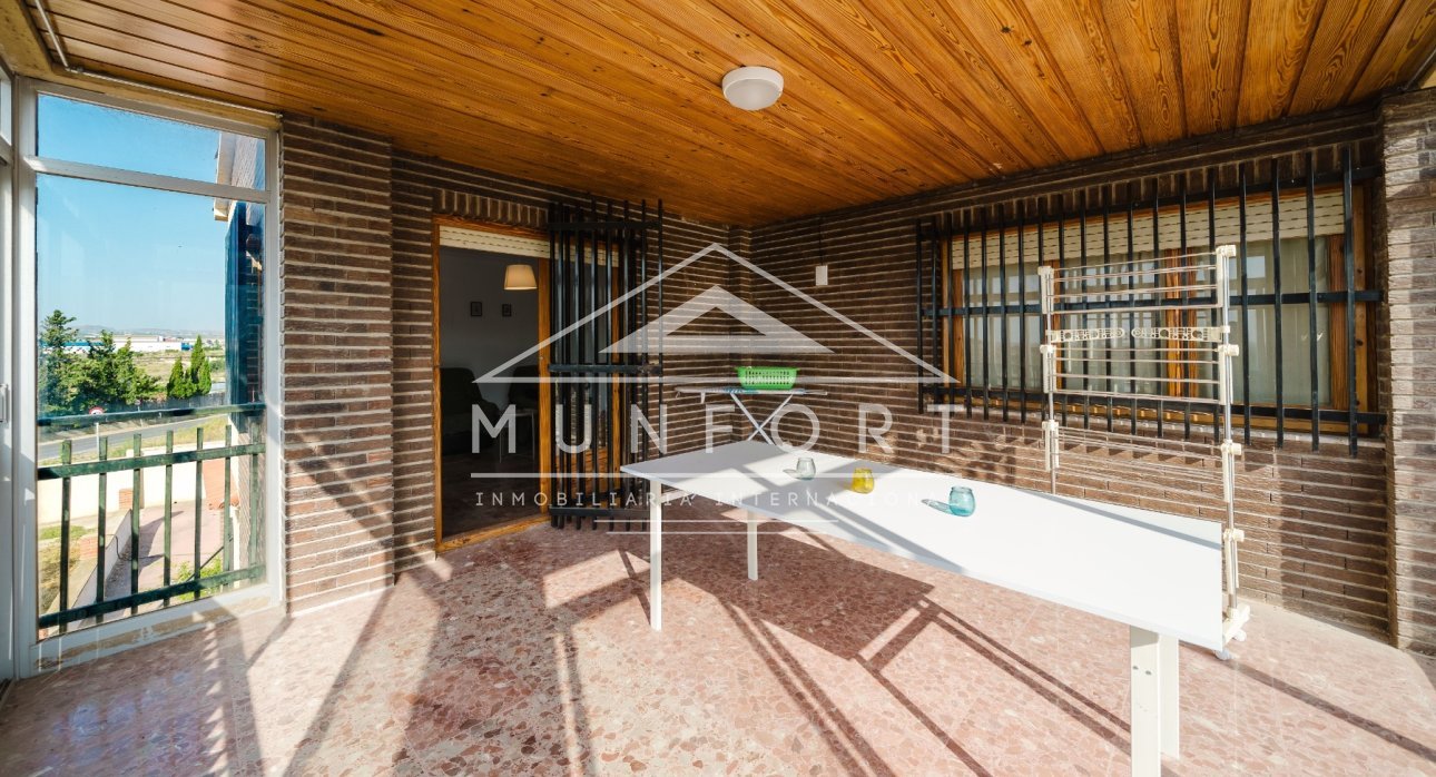 Herverkoop - Landhuizen -
ALICANTE - Alicante