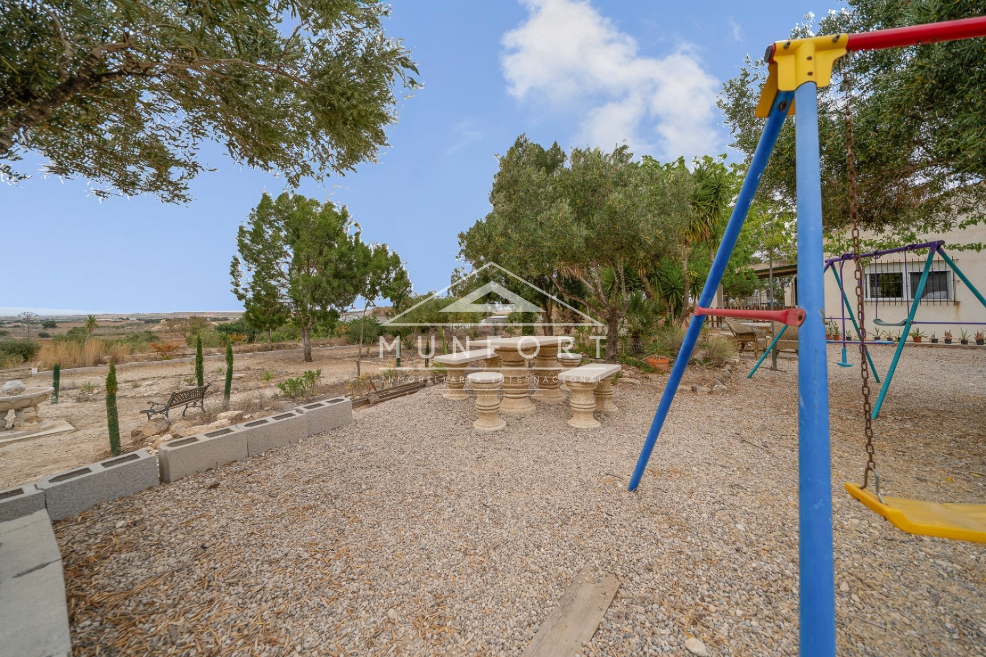 Herverkoop - Landhuizen -
Murcia - GEA Y TRUYOLS