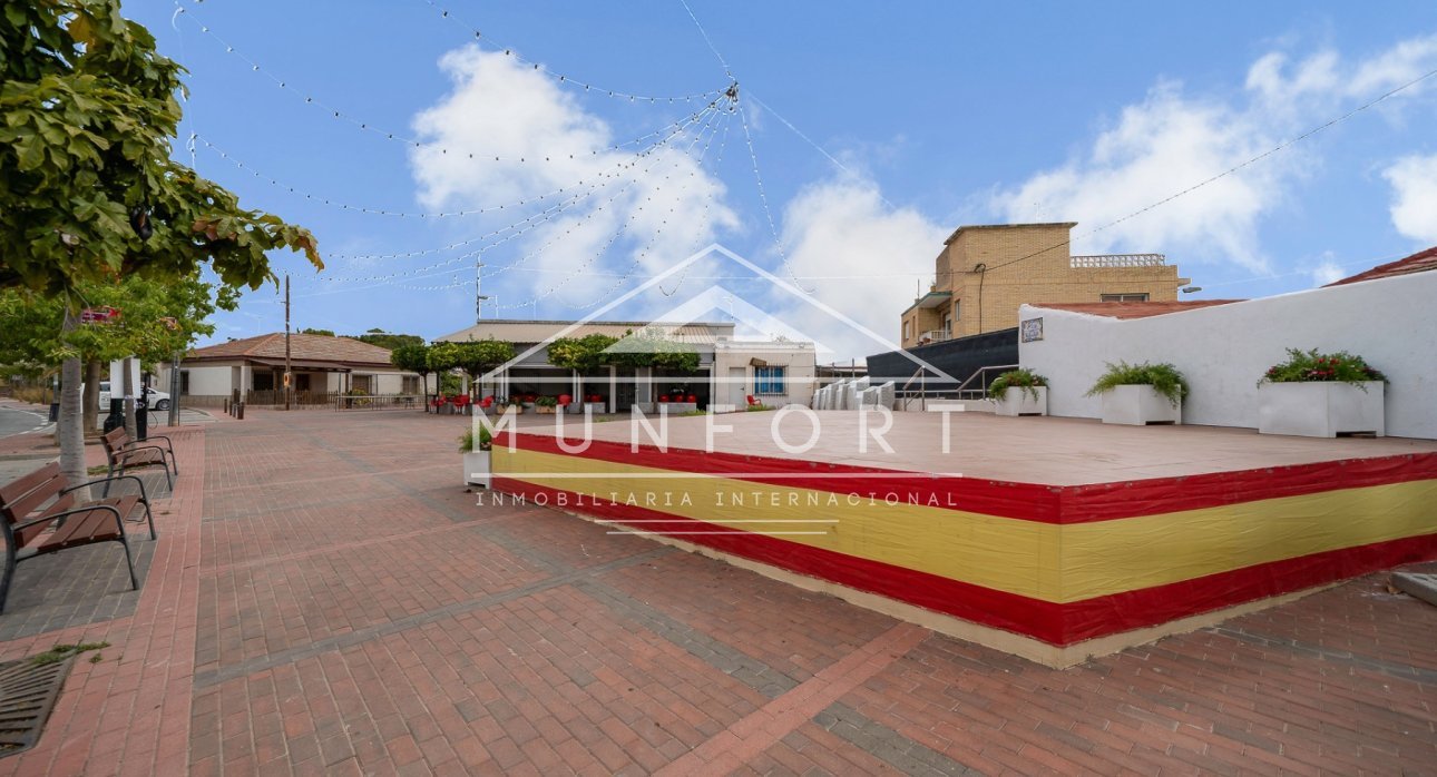 Herverkoop - Landhuizen -
Murcia - GEA Y TRUYOLS