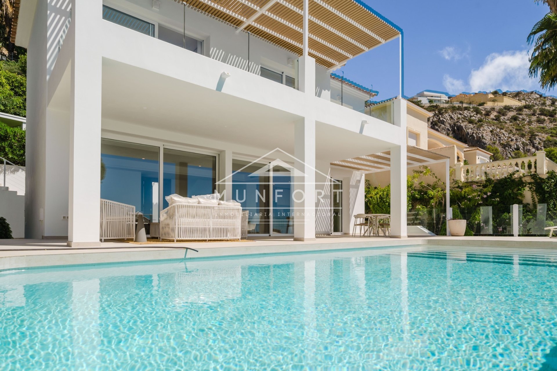 Herverkoop - Luxe villa's -
Altea - Altea Hills