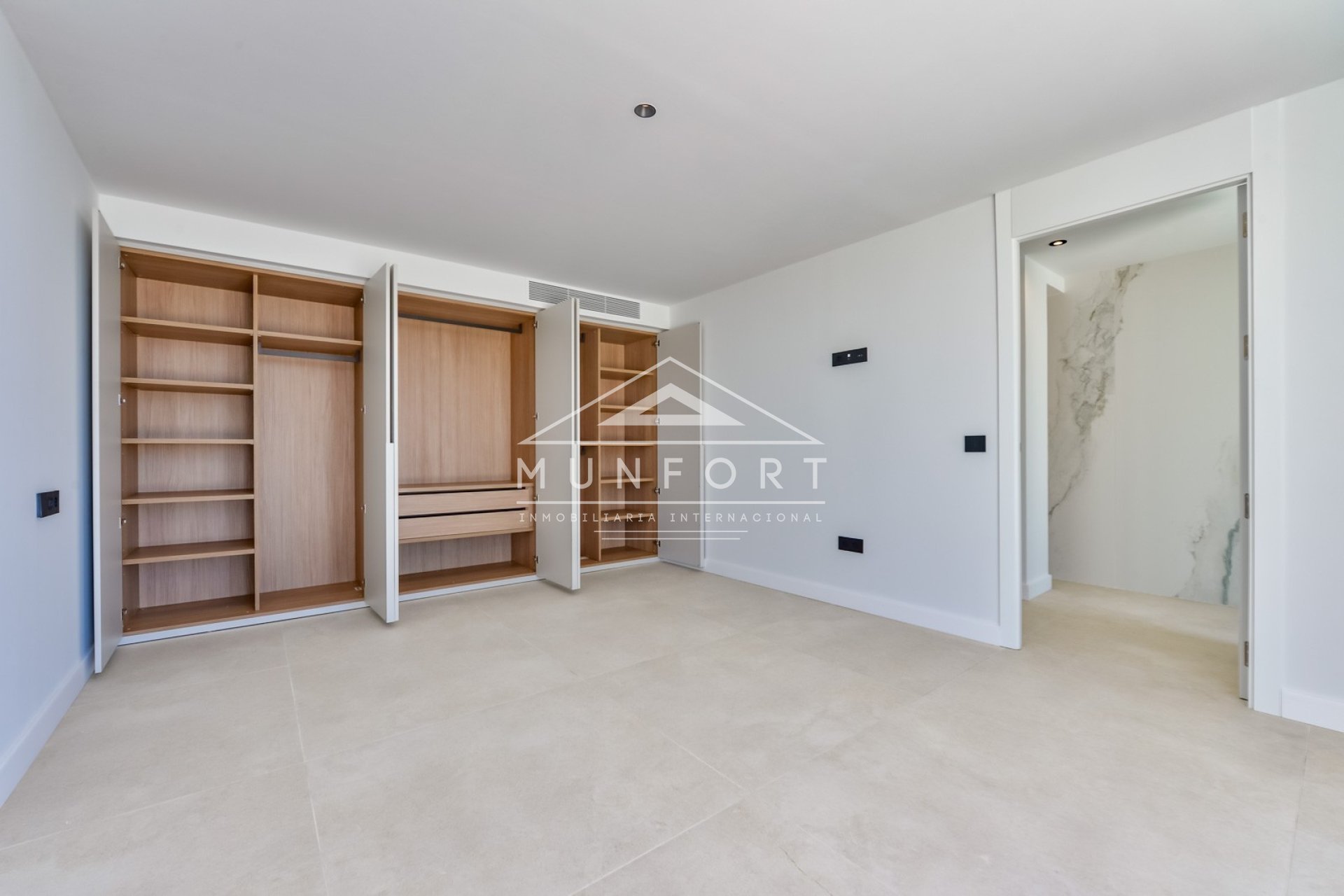 Herverkoop - Luxe villa's -
Altea - Altea Hills