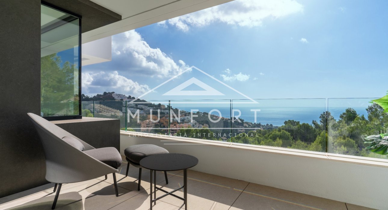 Herverkoop - Luxe villa's -
Altea