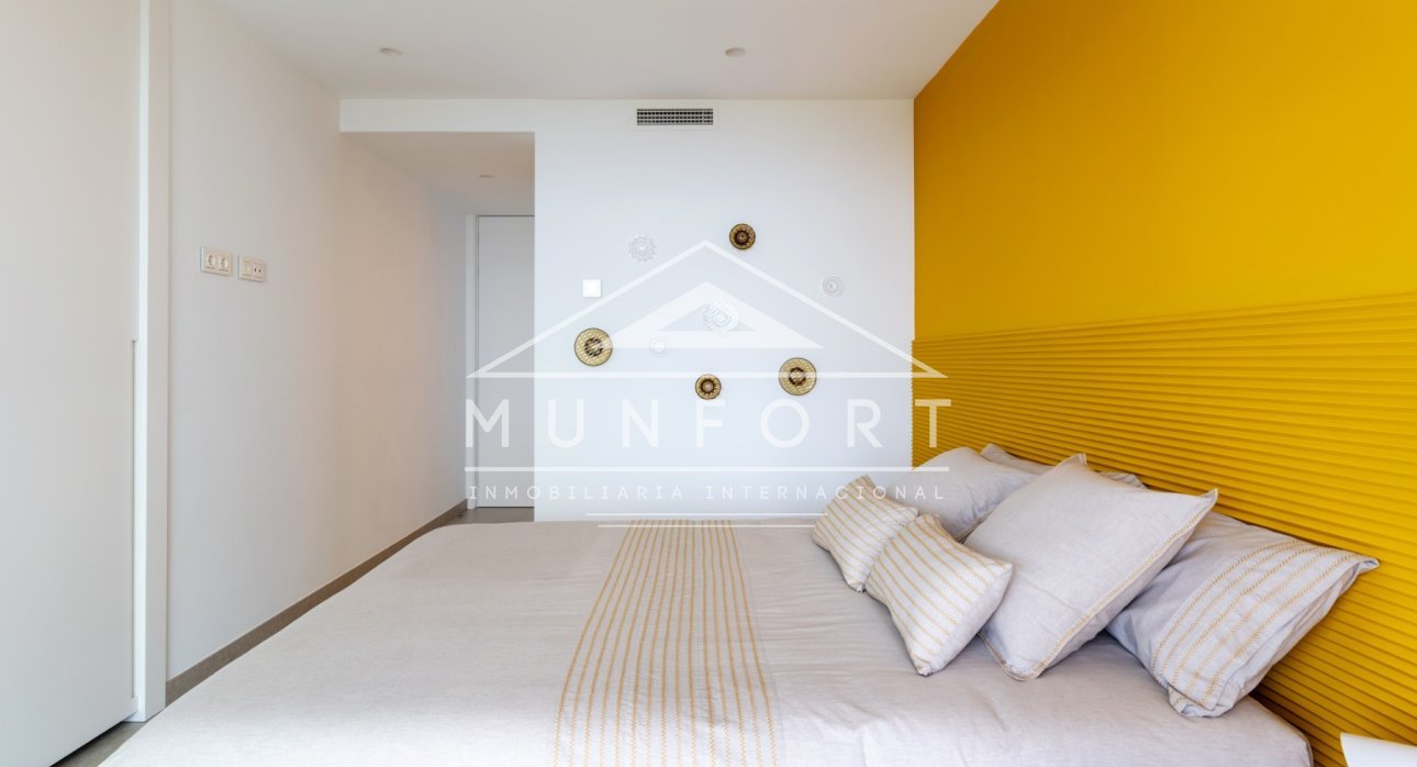 Herverkoop - Luxe villa's -
Altea