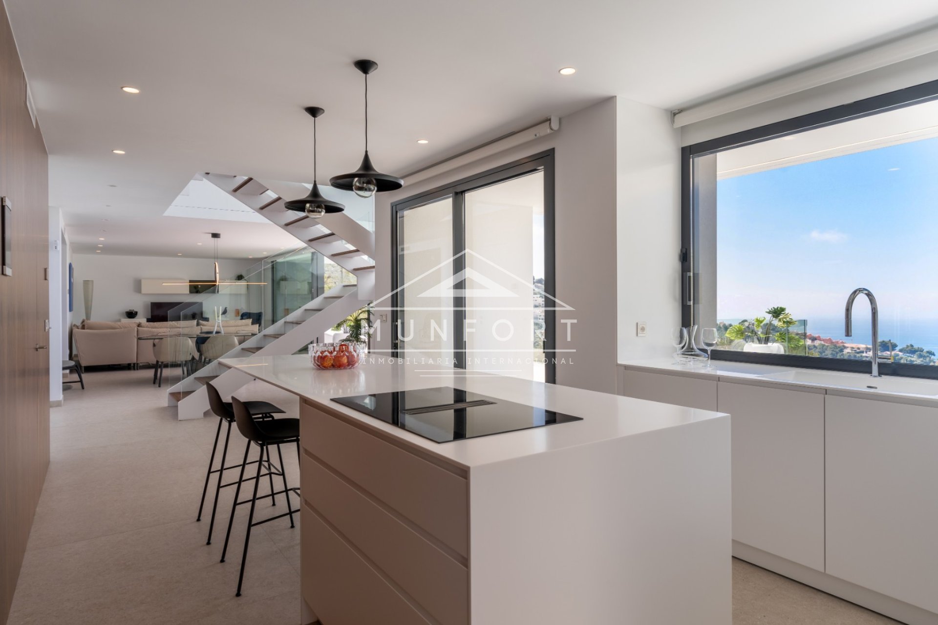 Herverkoop - Luxe villa's -
Altea