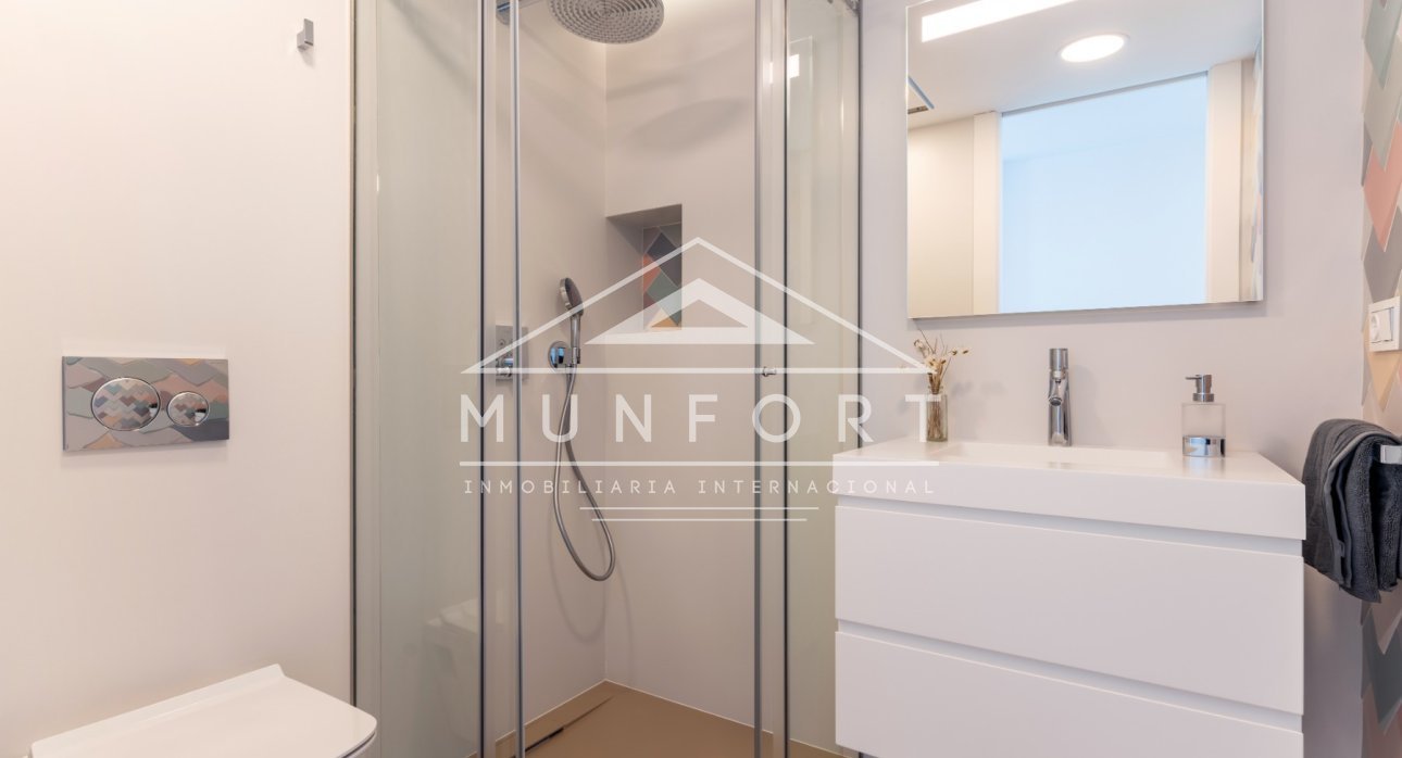 Herverkoop - Luxe villa's -
Altea