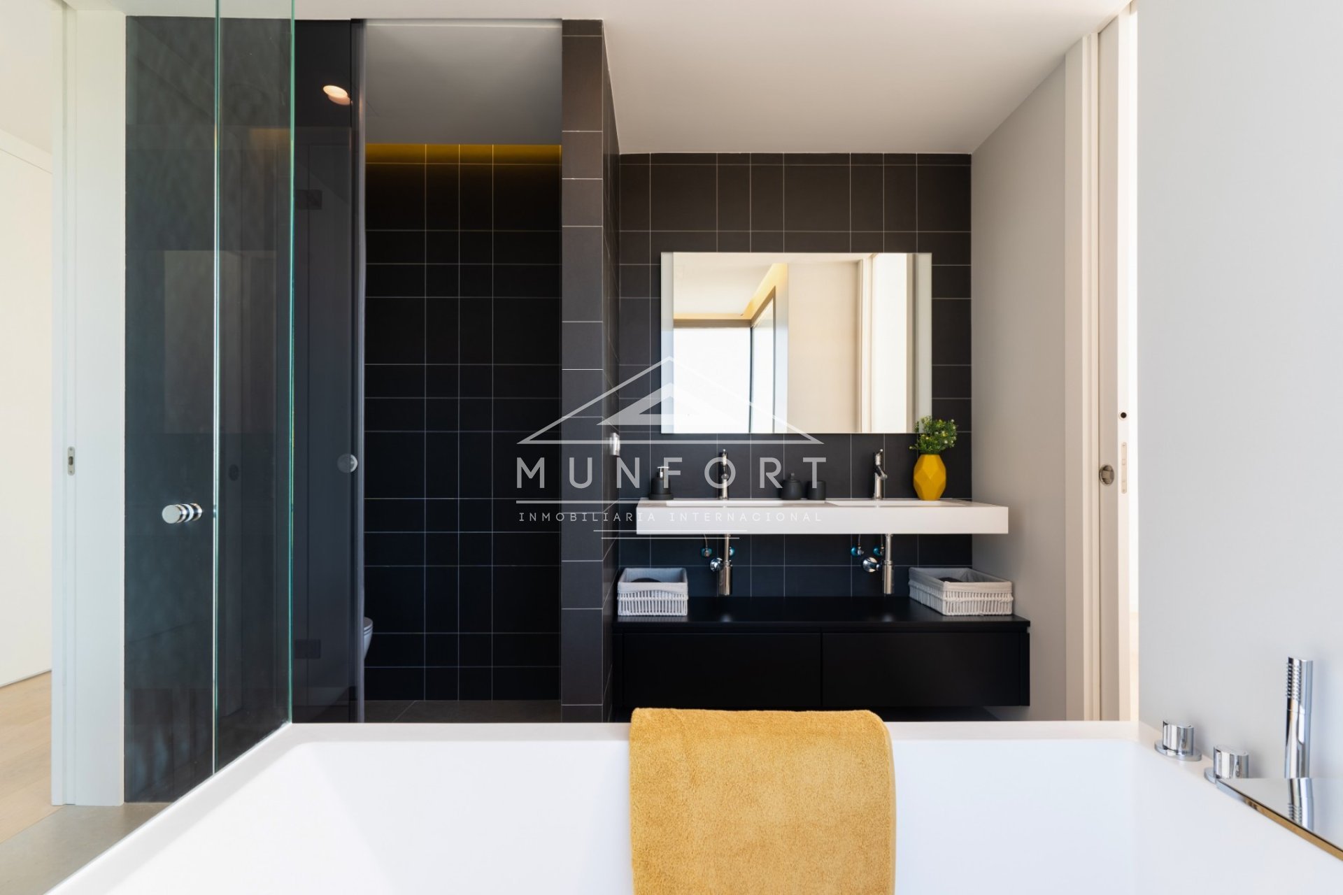 Herverkoop - Luxe villa's -
Benitachell - Cumbre del Sol