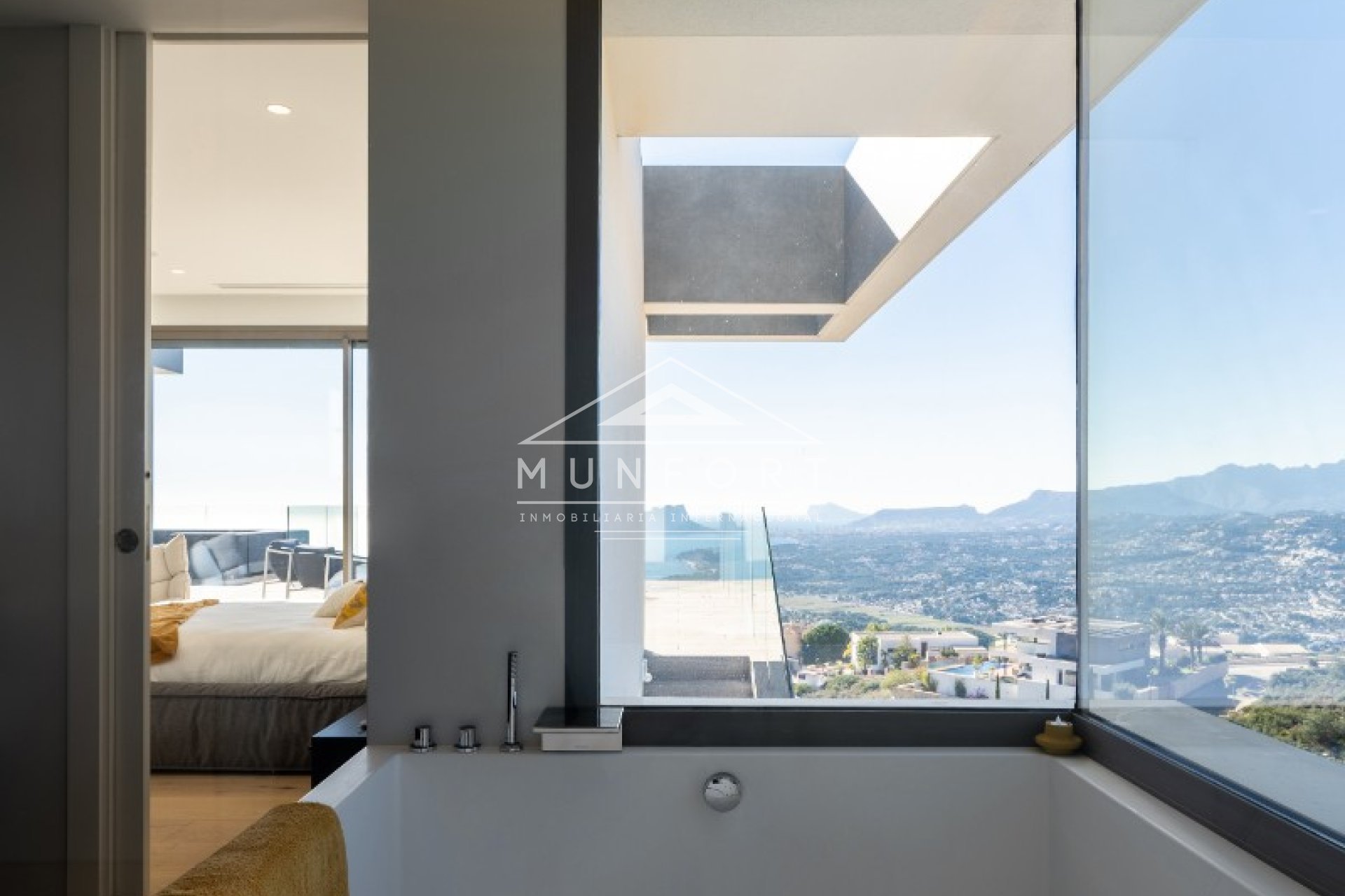 Herverkoop - Luxe villa's -
Benitachell - Cumbre del Sol