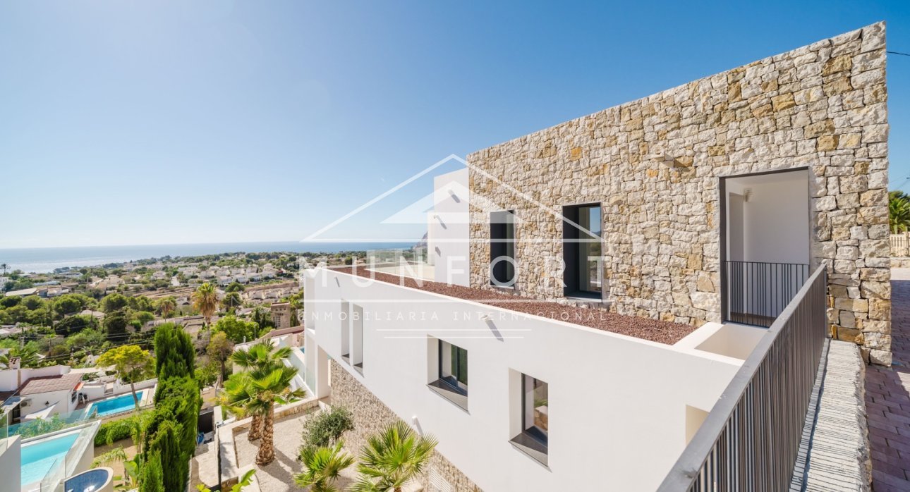 Herverkoop - Luxe villa's -
Calpe
