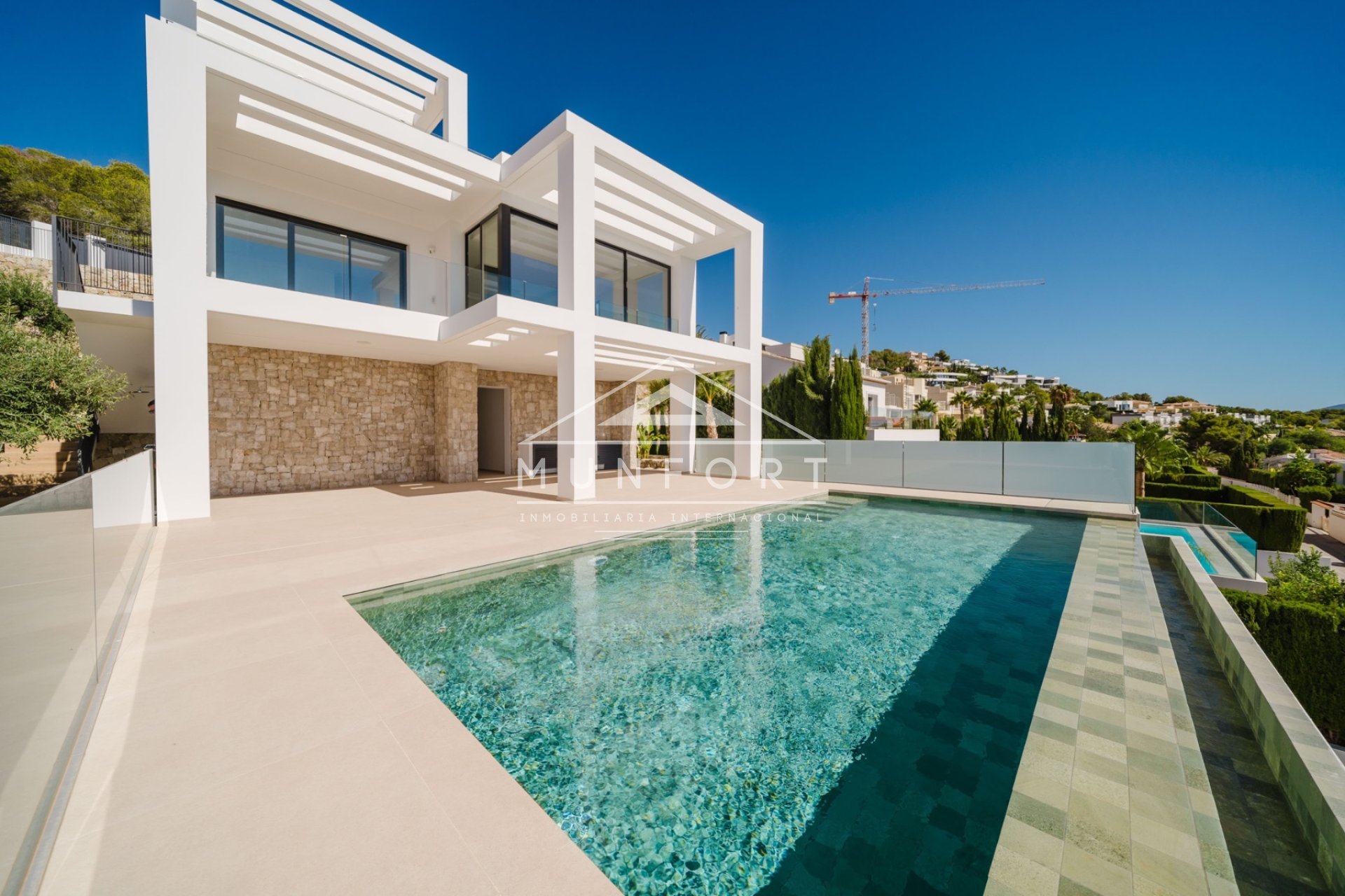 Herverkoop - Luxe villa's -
Calpe
