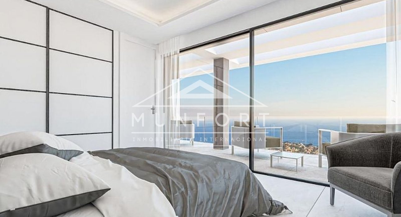 Herverkoop - Luxe villa's -
Calpe