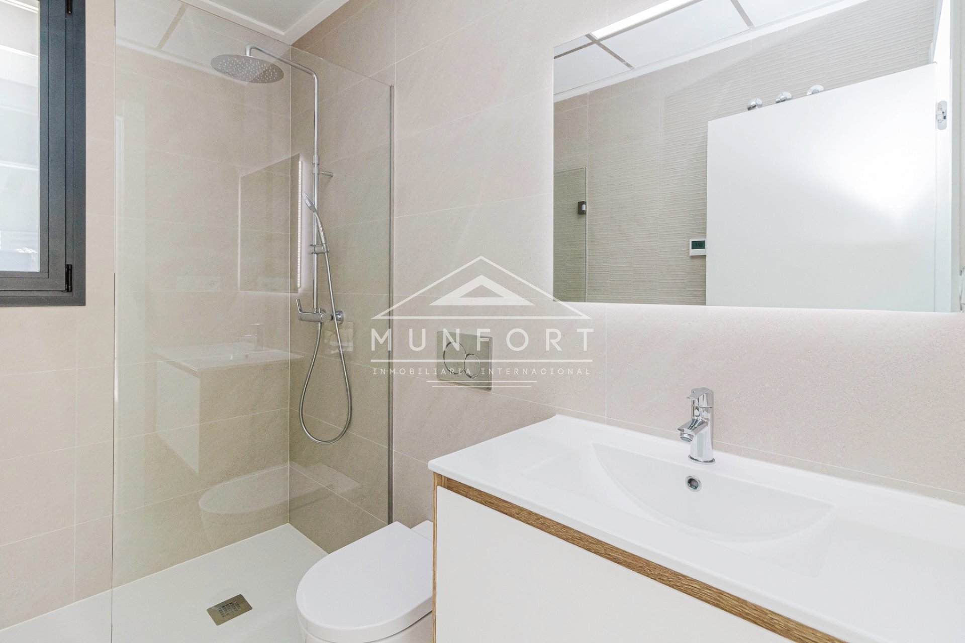 Herverkoop - Luxe villa's -
Cartagena - La Manga