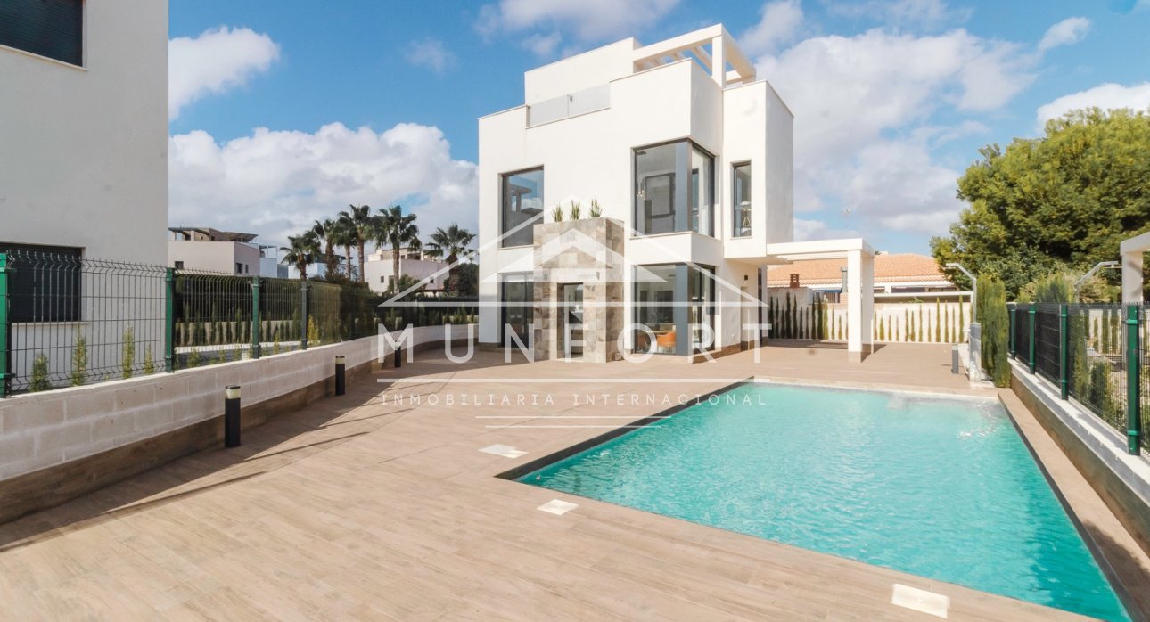 Herverkoop - Luxe villa's -
Cartagena - La Manga