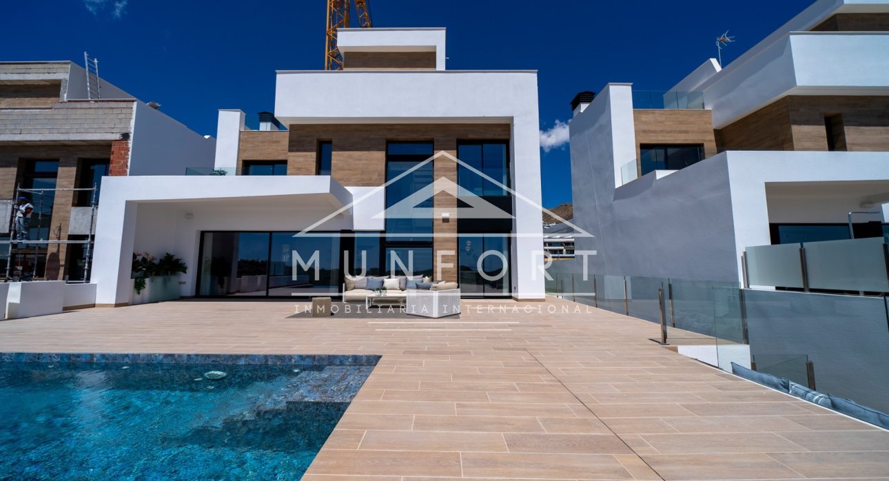 Herverkoop - Luxe villa's -
Finestrat - Sierra Cortina