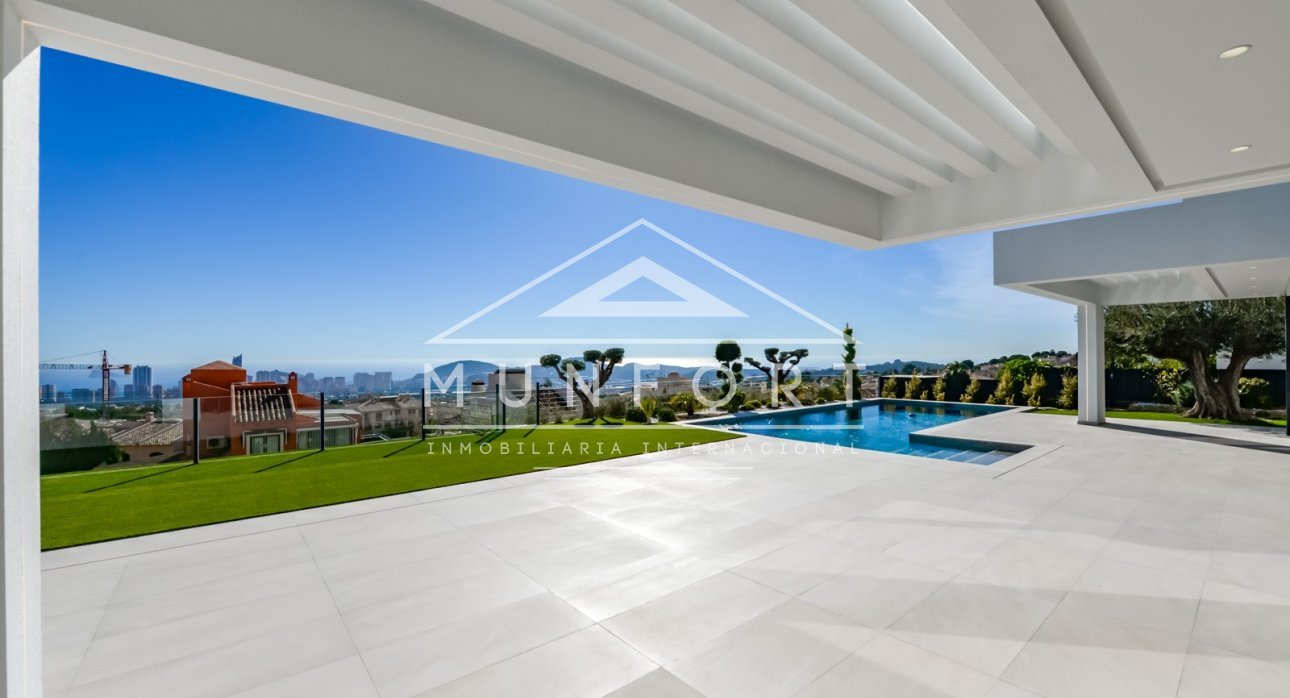 Herverkoop - Luxe villa's -
Finestrat - Sierra Cortina