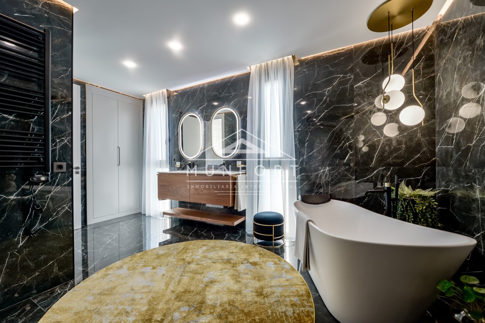 Herverkoop - Luxe villa's -
Finestrat - Sierra Cortina