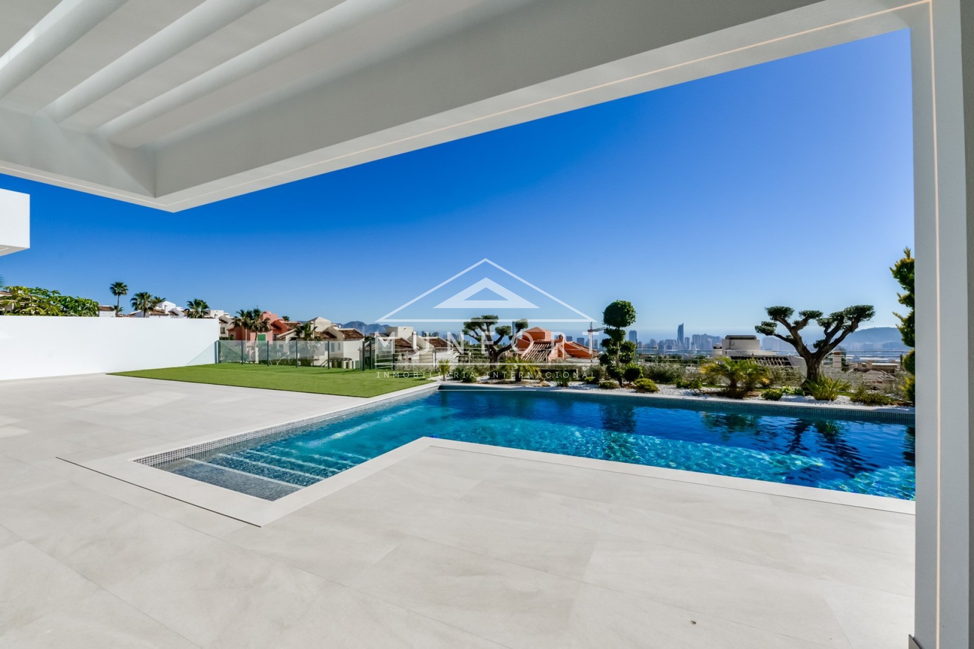 Herverkoop - Luxe villa's -
Finestrat - Sierra Cortina