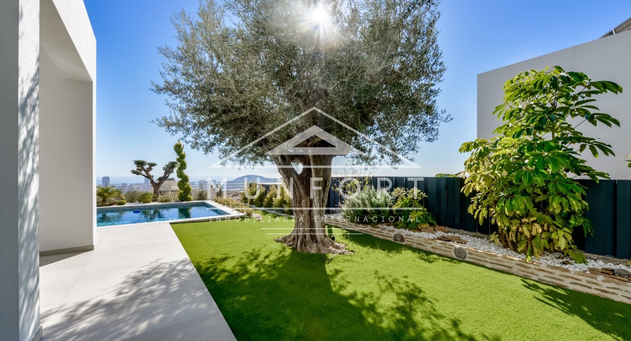 Herverkoop - Luxe villa's -
Finestrat - Sierra Cortina