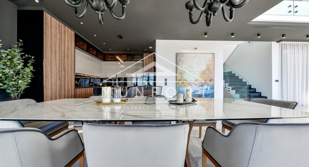 Herverkoop - Luxe villa's -
Finestrat - Sierra Cortina