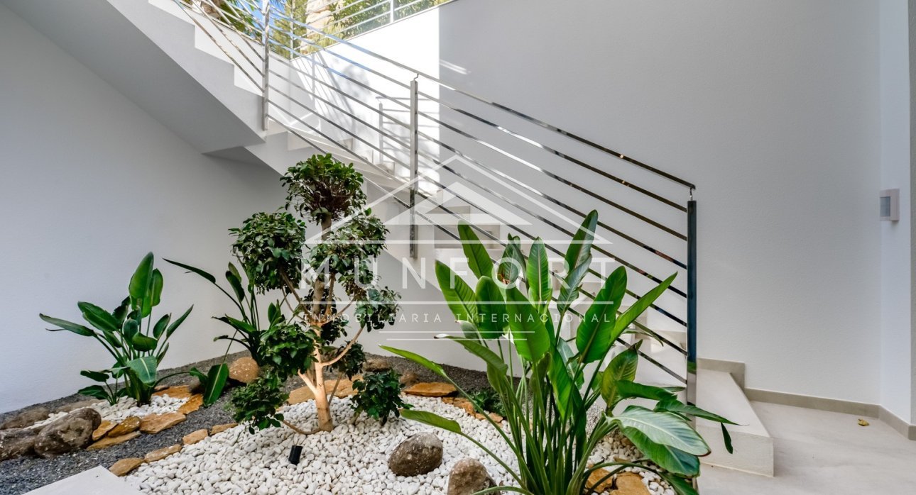 Herverkoop - Luxe villa's -
Finestrat - Sierra Cortina