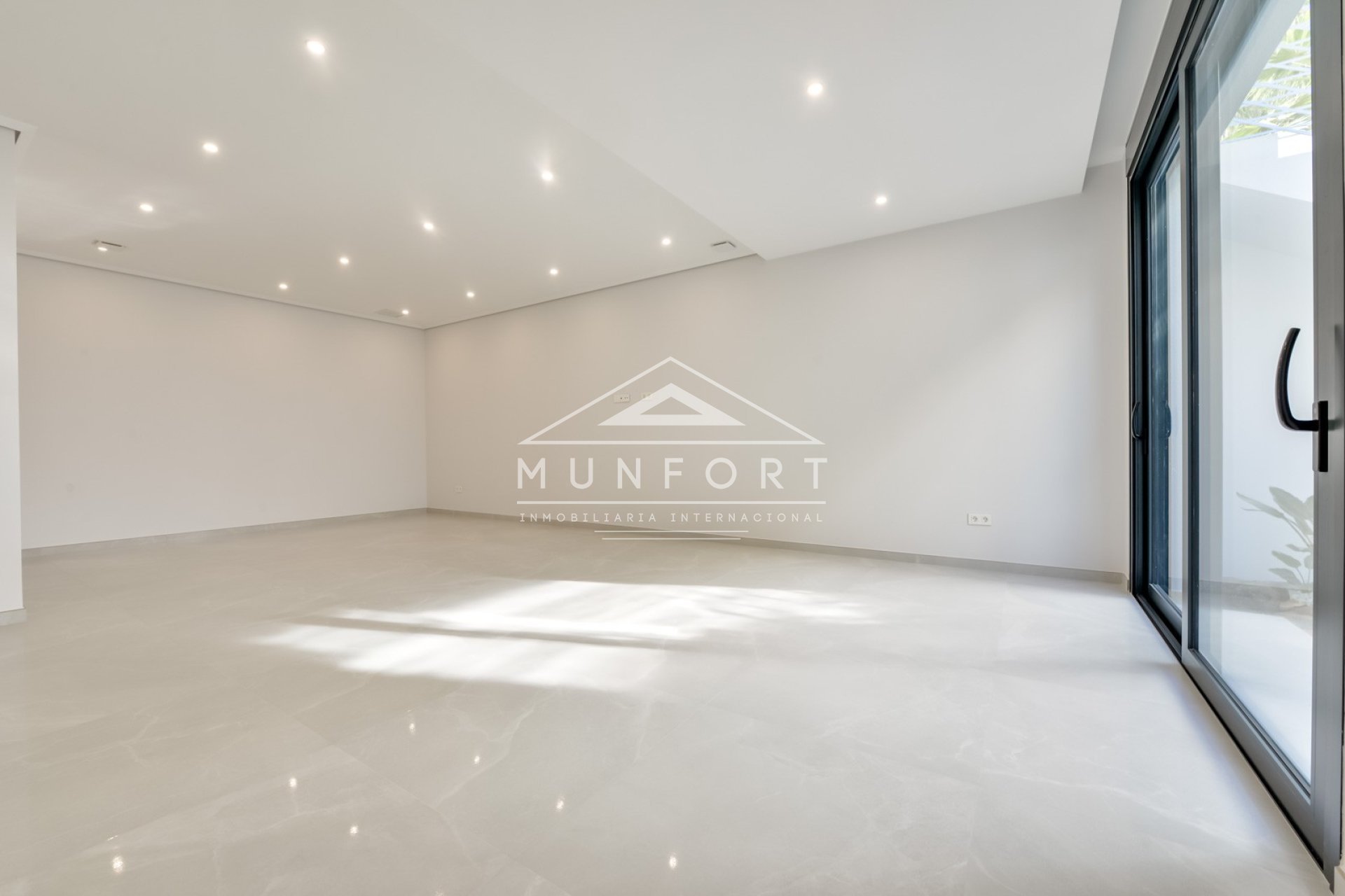 Herverkoop - Luxe villa's -
Finestrat - Sierra Cortina