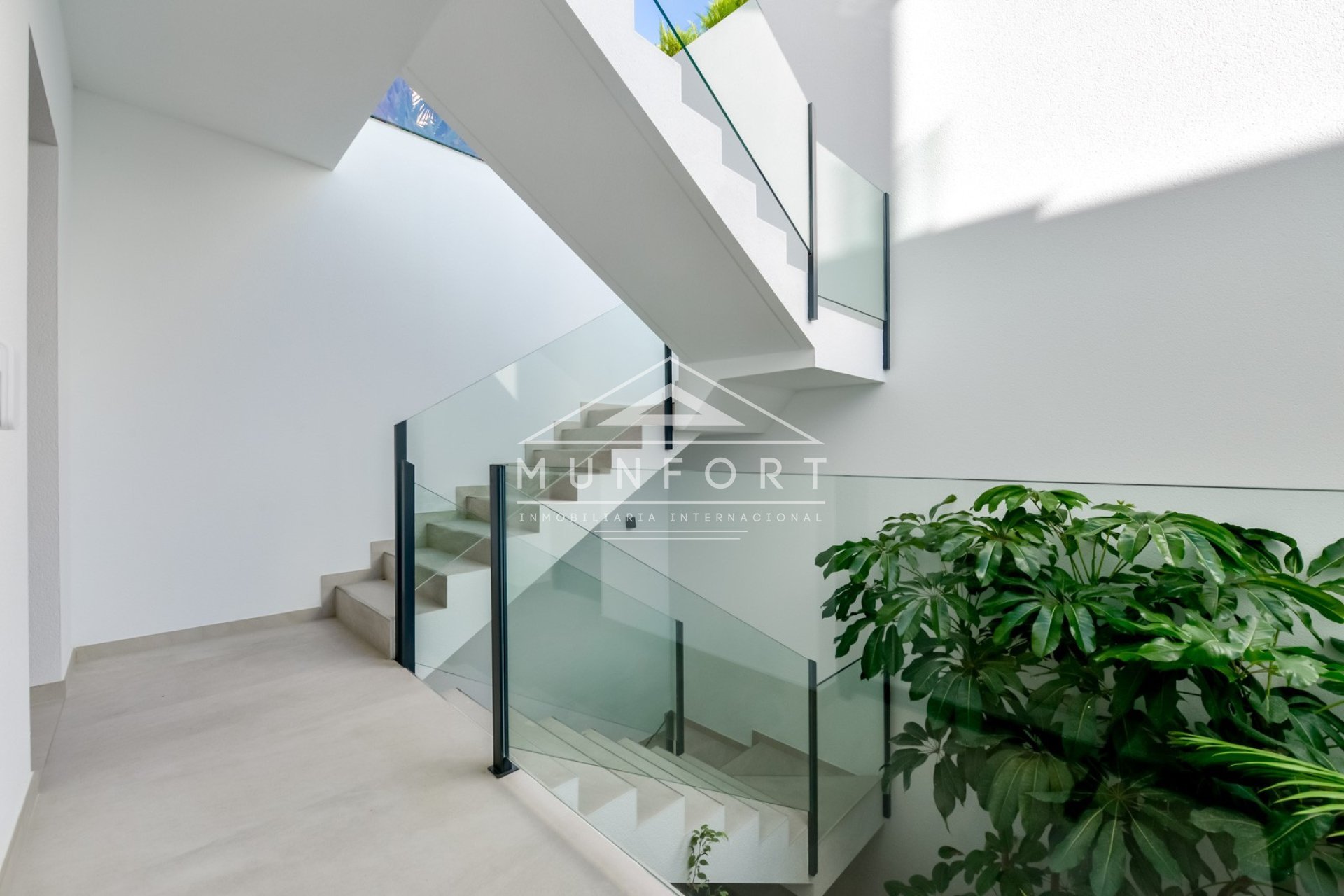 Herverkoop - Luxe villa's -
Finestrat - Sierra Cortina