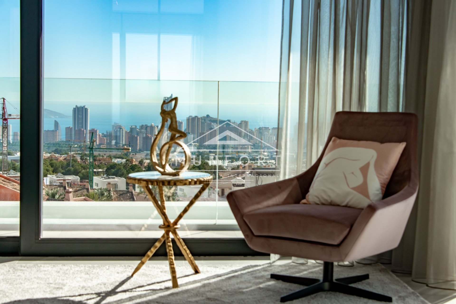 Herverkoop - Luxe villa's -
Finestrat - Sierra Cortina